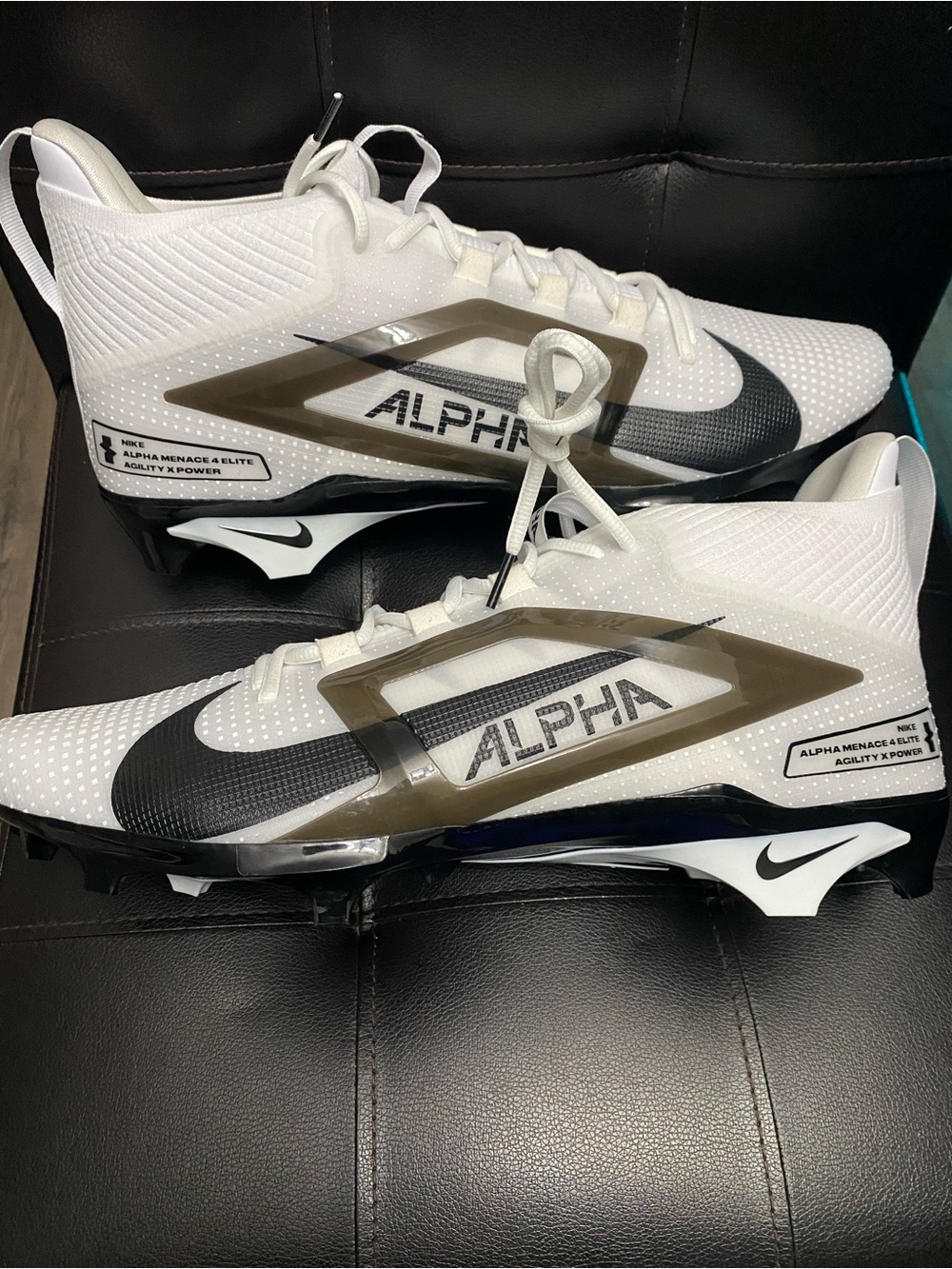 Nike White Black Alpha mens sz 16 Football Cleats